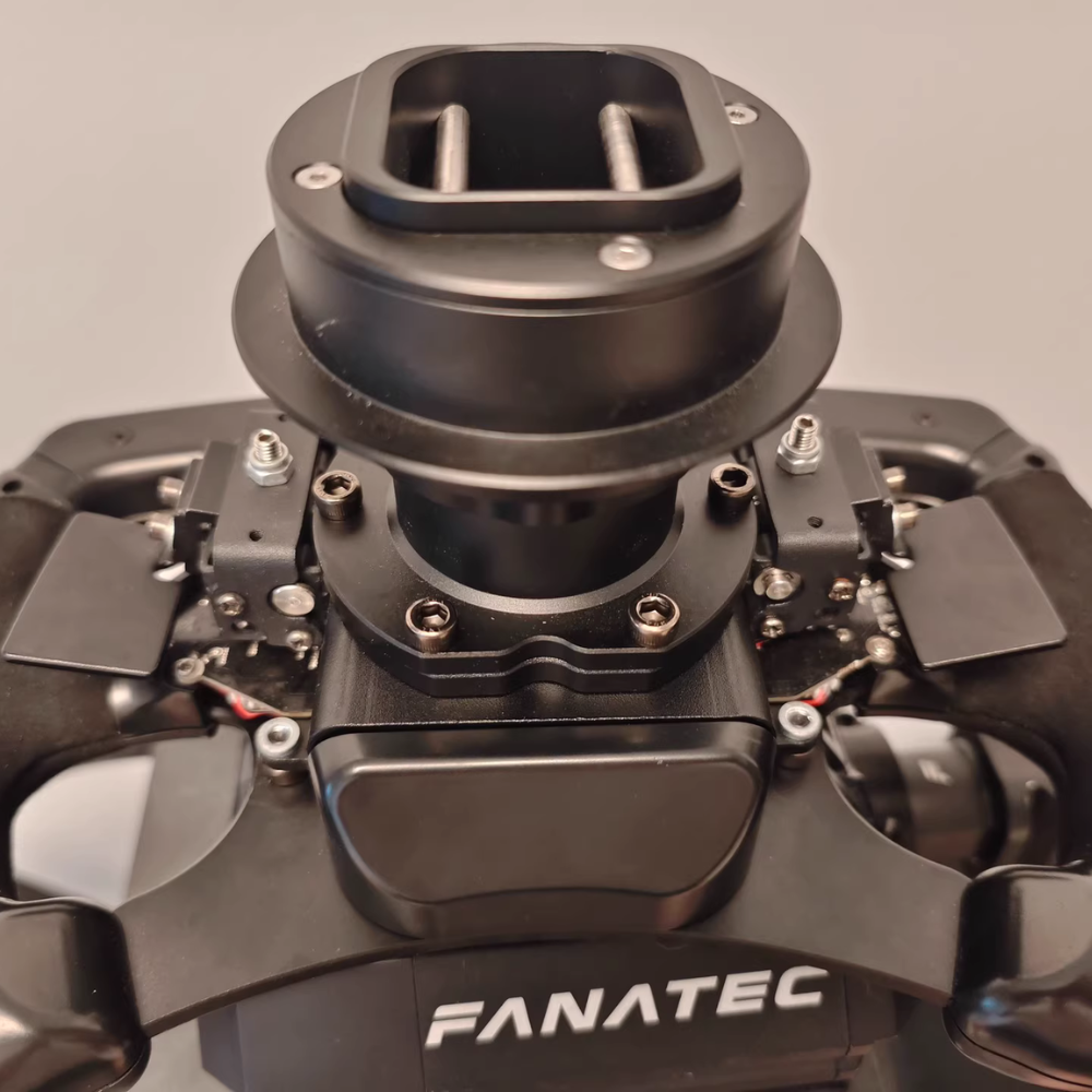 IGNI RACING black QR2 adapter mounted on Fanatec sim racing wheel base