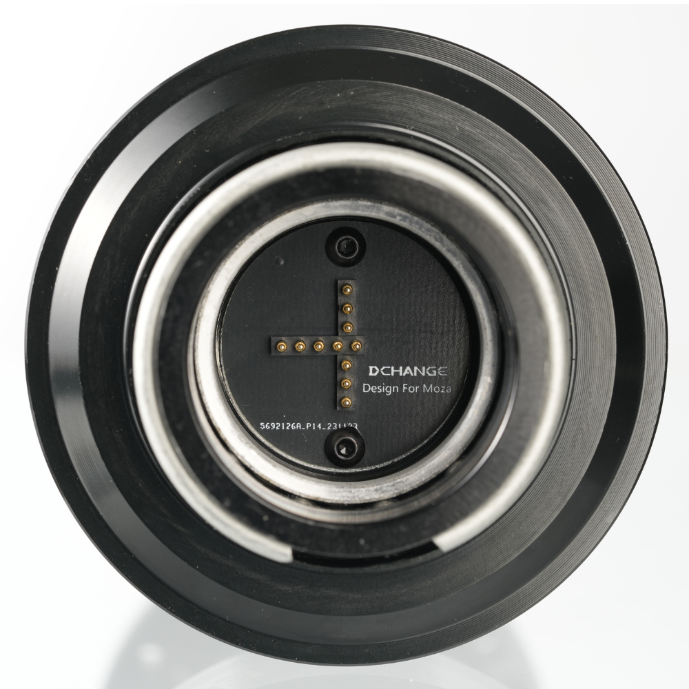 Black circular shaft extension adapter for Moza with gold connectors, DChange design - sim racing accessory by IGNi Racing